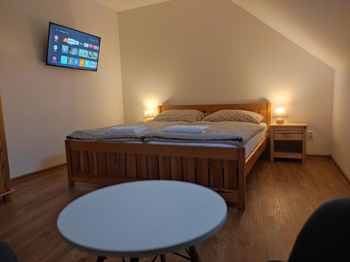 Apartman Postolka Branná Eksteriør bilde